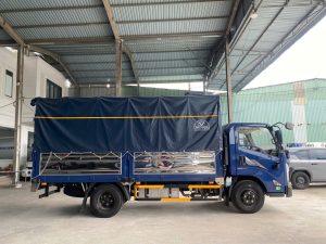 Tổng thể xe tải IZ65M Plus mui bạt