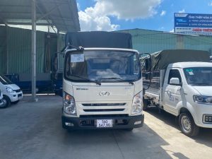 Xe tải IZ65M Plus mui bạt