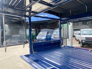 Ngoại thất xe tải FOTON T25 Mui Bạt Cánh Dơi