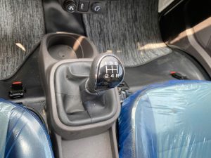 Hộp số xe tải Foton T25 Thùng Kín 