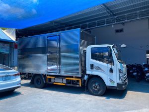 Xe tải IZ50M PLus Thùng kín