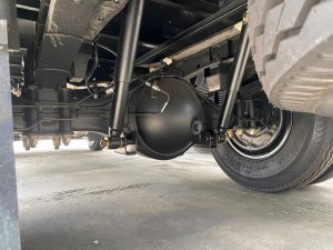 Khung gầm xe tải IZ50M PLus Thùng kín